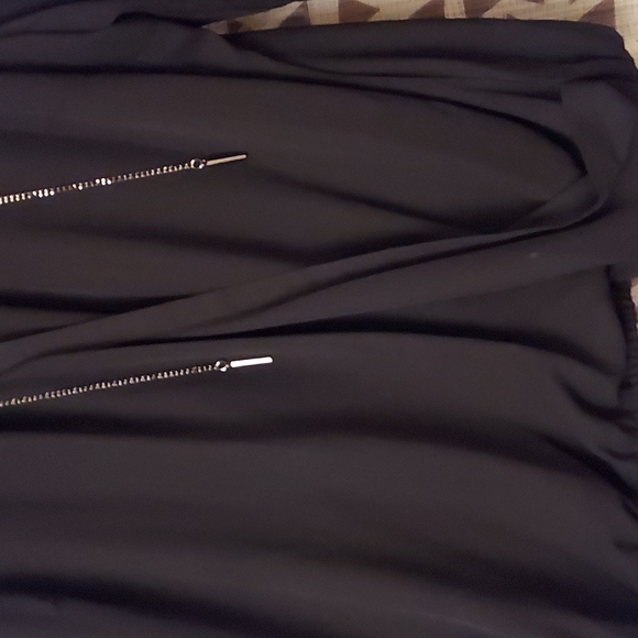 Cross-front chain top - Picture 3 of 4